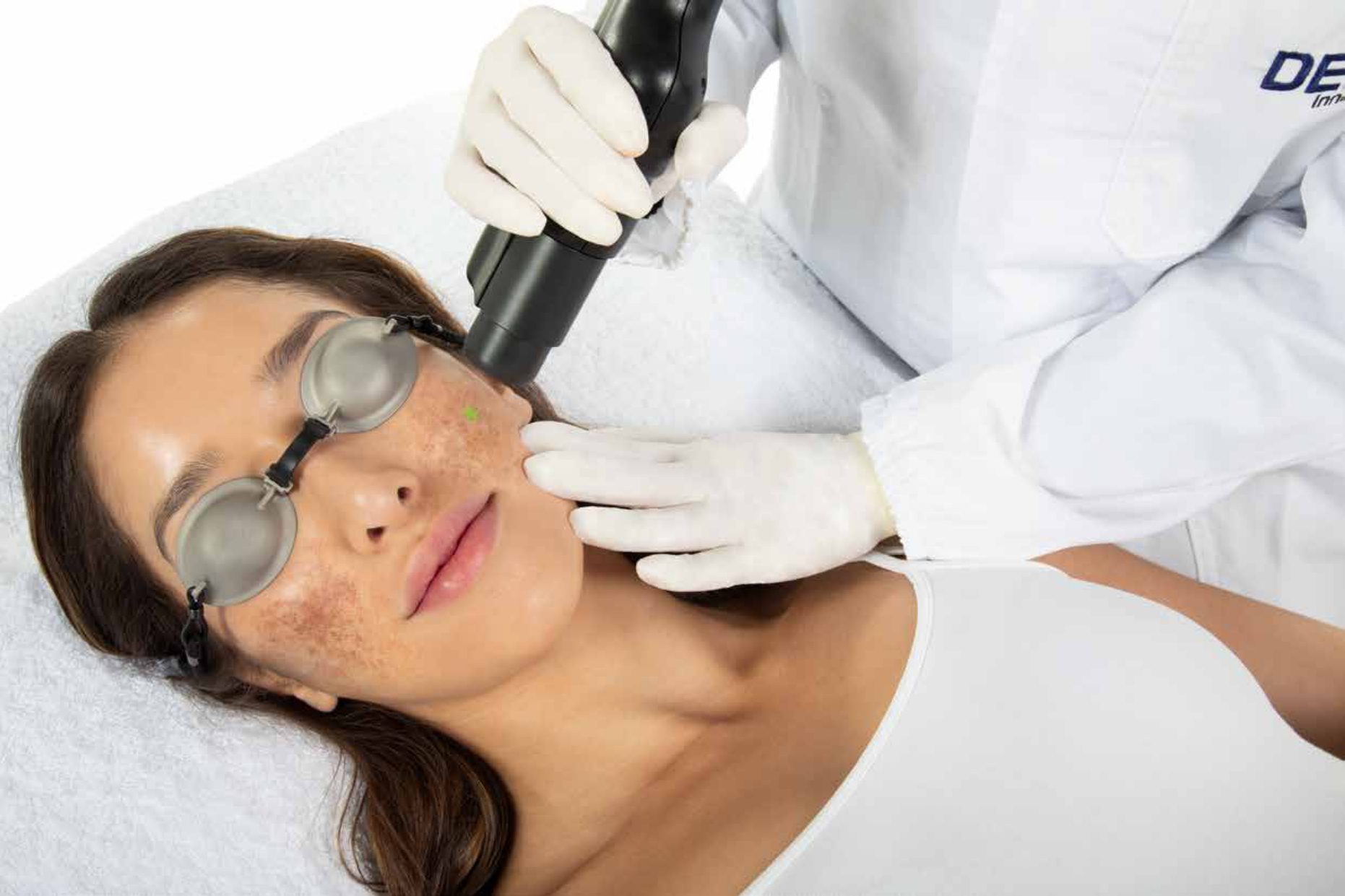 medina regenerativa laser facial nuevo colageno redtouch pro DEKA
